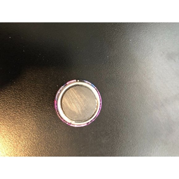 TM & DC Comics Batman Pin/Magnet - Picture 12 of 12